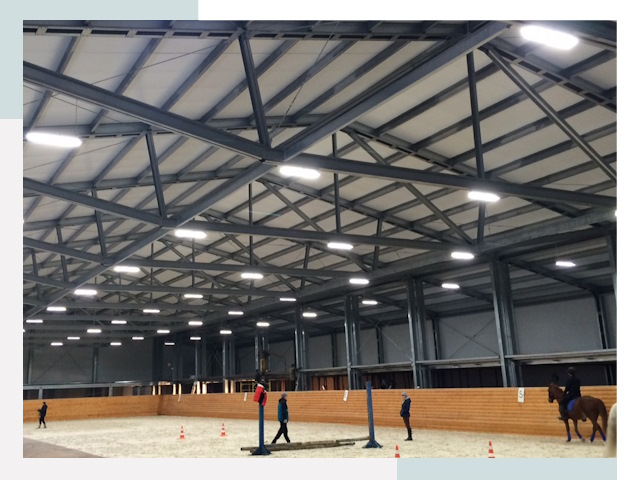 Строительство конных манежей от 622 руб в Кореновск