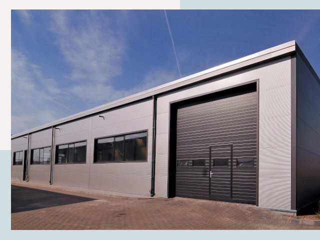 Быстровозводимые склады от СтальСтрой-Кнв по цене 622 руб.